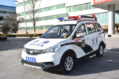 流動警務與特種車輛在現代公共安全中的應用